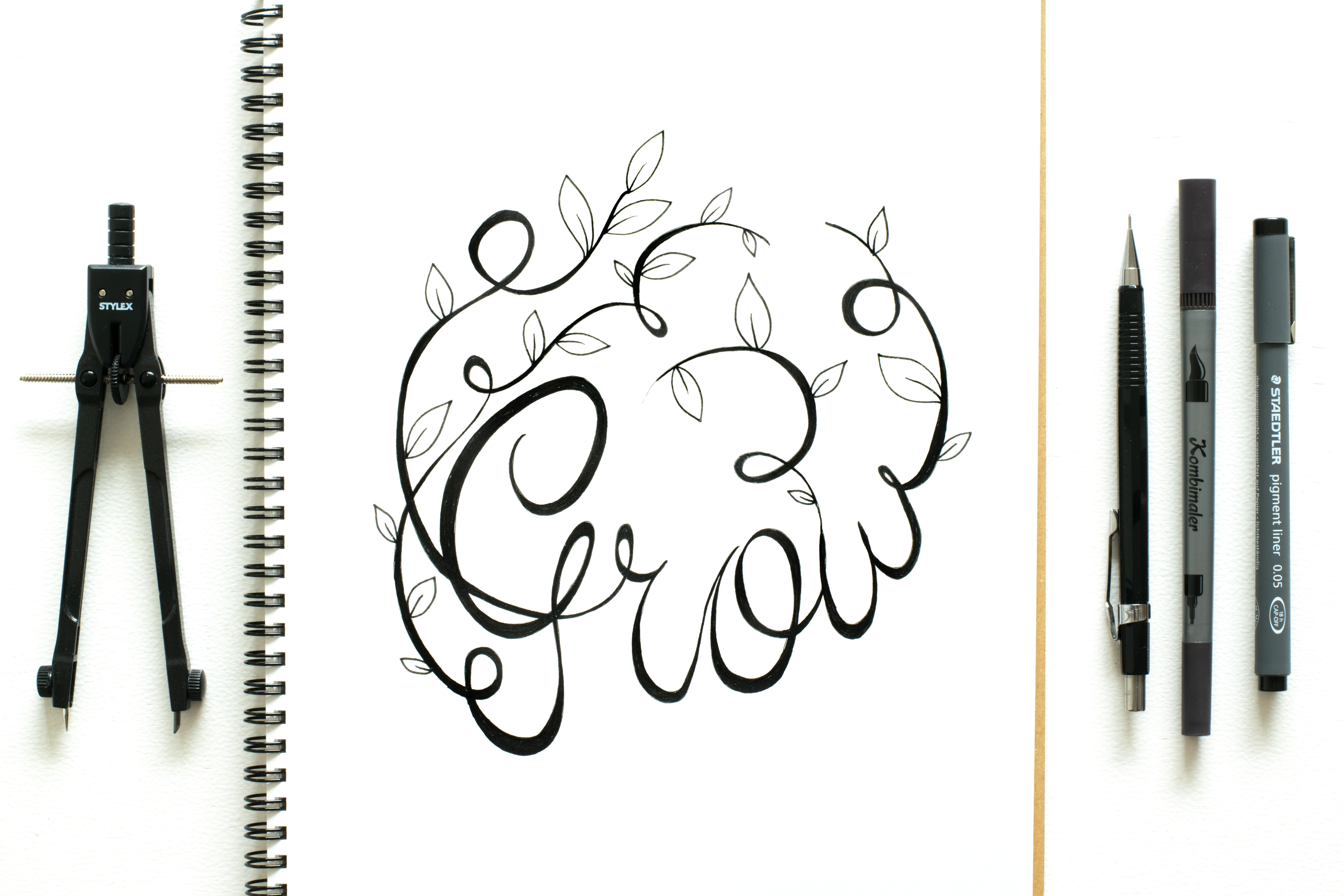 ✓ Learn how to write pretty. 20 lettering techniques (20